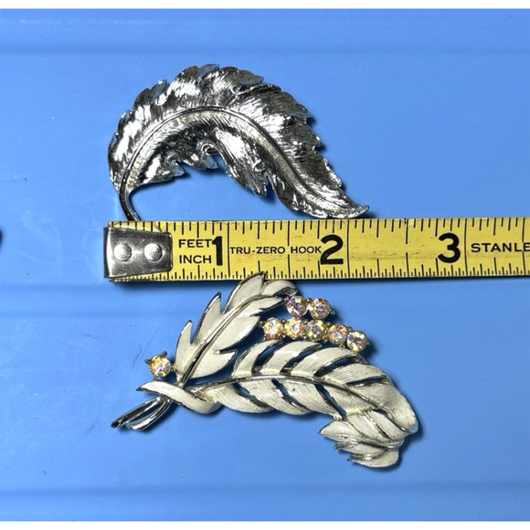 Vintage Lot 3 Leaf Branch Brooch Silvertone Goldstone, Enameled Rhinestone 2" - Picture 13 of 16